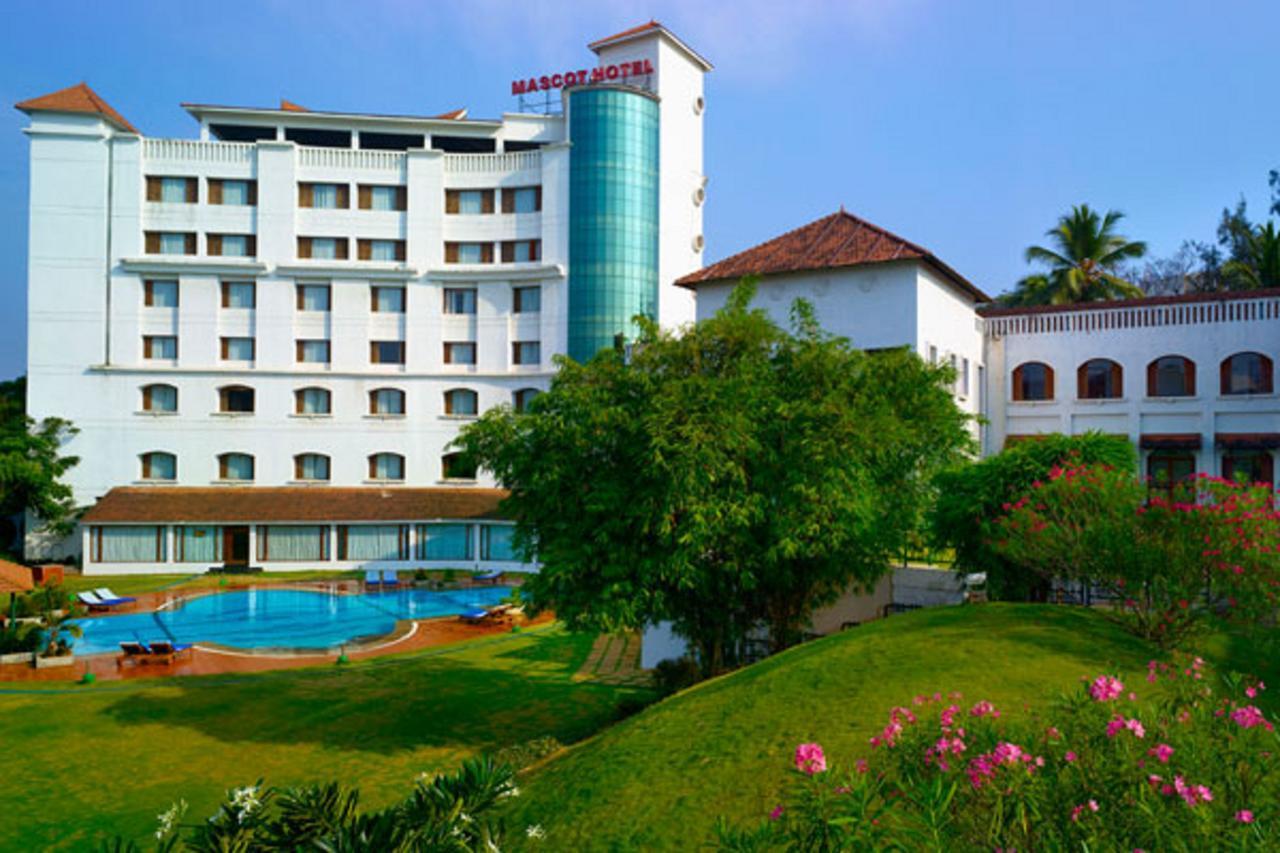 The Mascot Hotel - A Heritage Living Experience Тривандрум Экстерьер фото