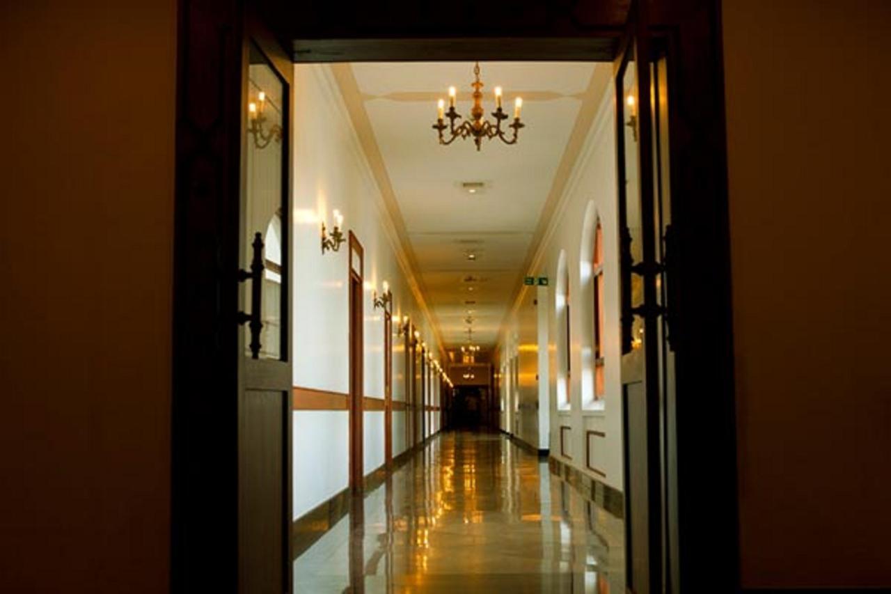 The Mascot Hotel - A Heritage Living Experience Тривандрум Экстерьер фото